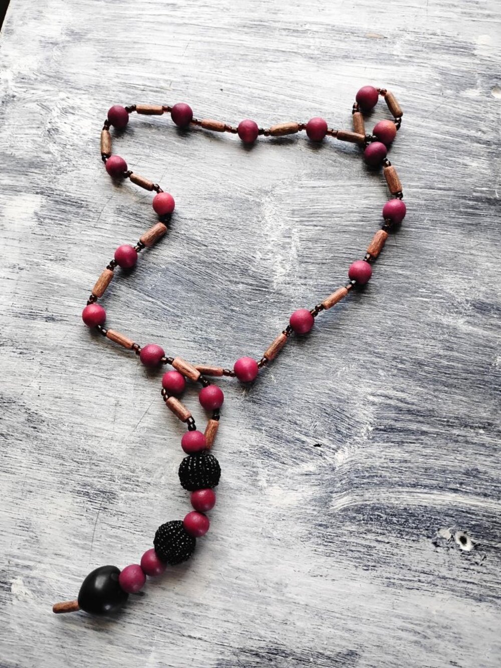 Beaded Magenta Necklace